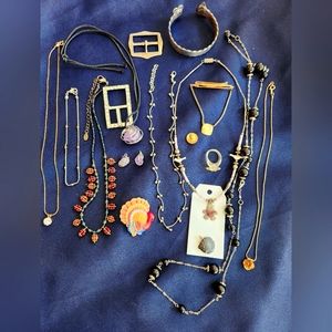 Jewelry lot- 17 pieces: Kreisler, avon 14kt gf, Crystals, buckles, necklaces